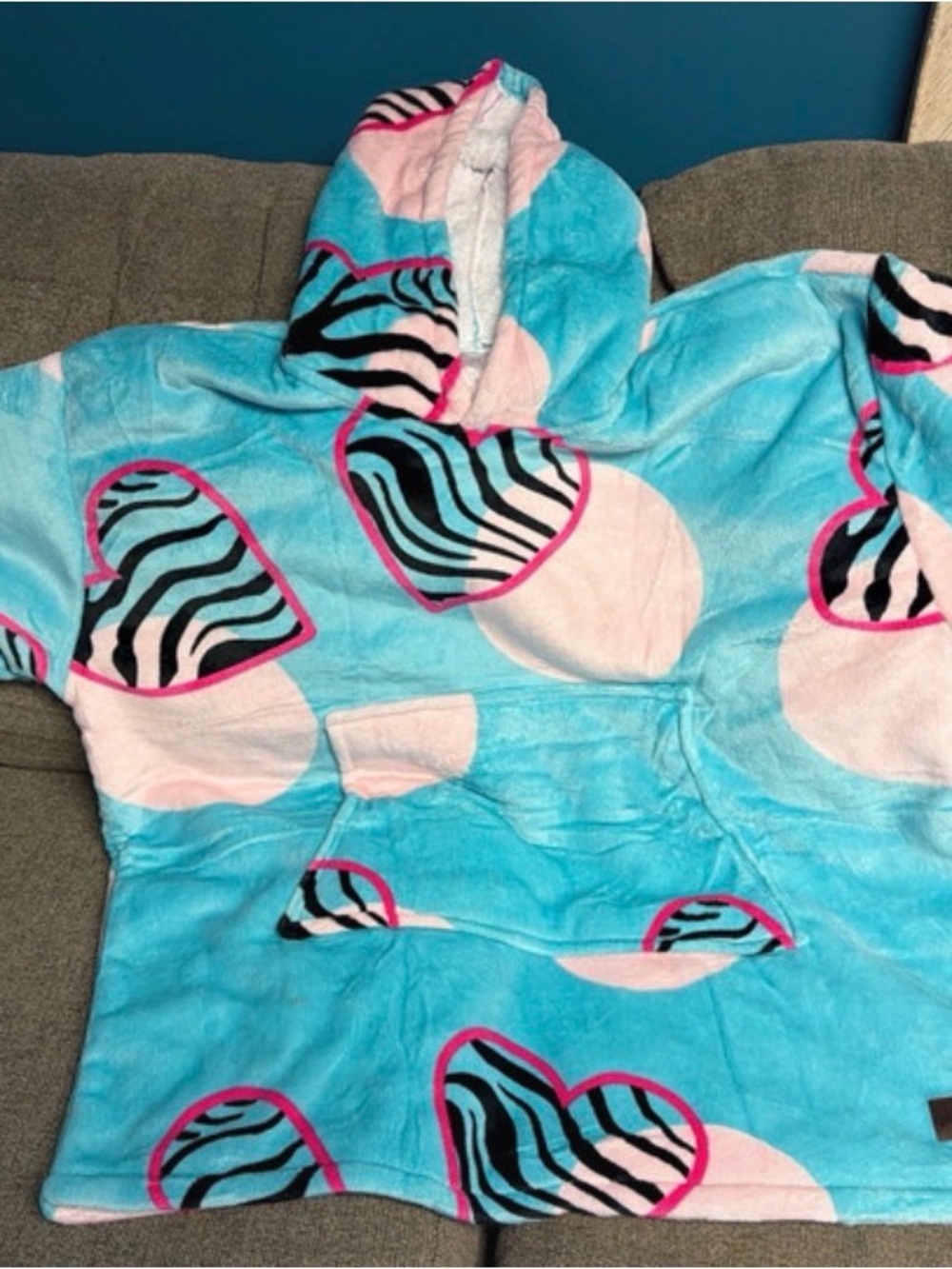 Solaris zebra oversized blanket hoodie-one size